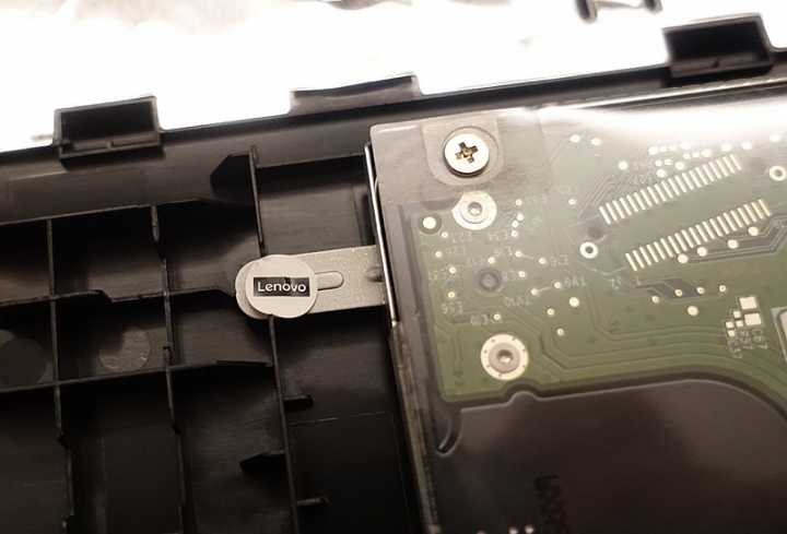 Lenovo ideapad 110-15ISK筆記型電腦開箱拆機