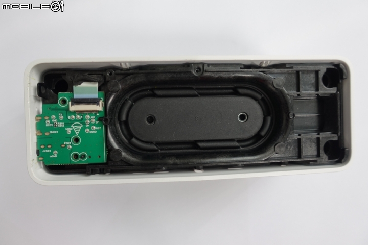 【開箱】LG Music Flow P5 藍牙揚聲器