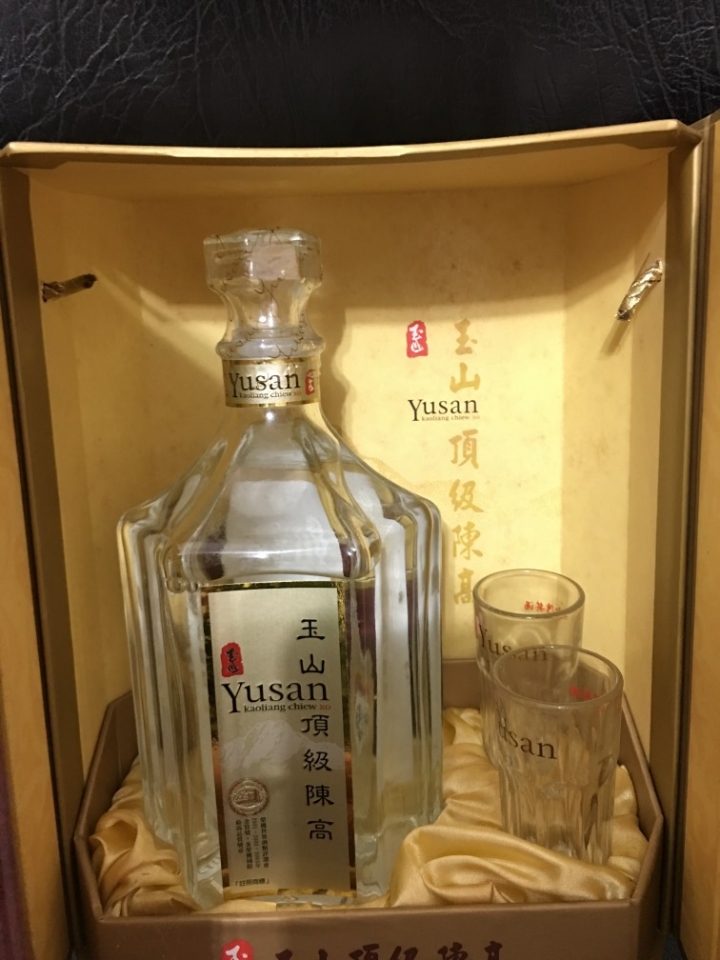 大掃除整理出來一堆沒看過的酒!求解(持續更新中