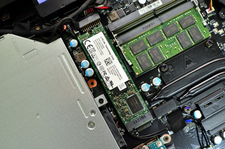 GIGABYTE P55W V7，效能小幅調整，溫度表現更理想