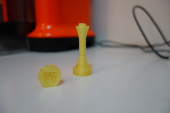 【開箱】無線輕巧高CP值的好選擇！XYZprinting 的 da Vinci mini w 3D列印機！