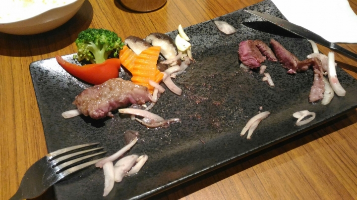 [美食]宥鼎牛排-便宜的價格吃到高品質牛排套餐