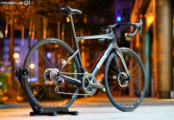 BMC RM02 6800版本（黑白色）