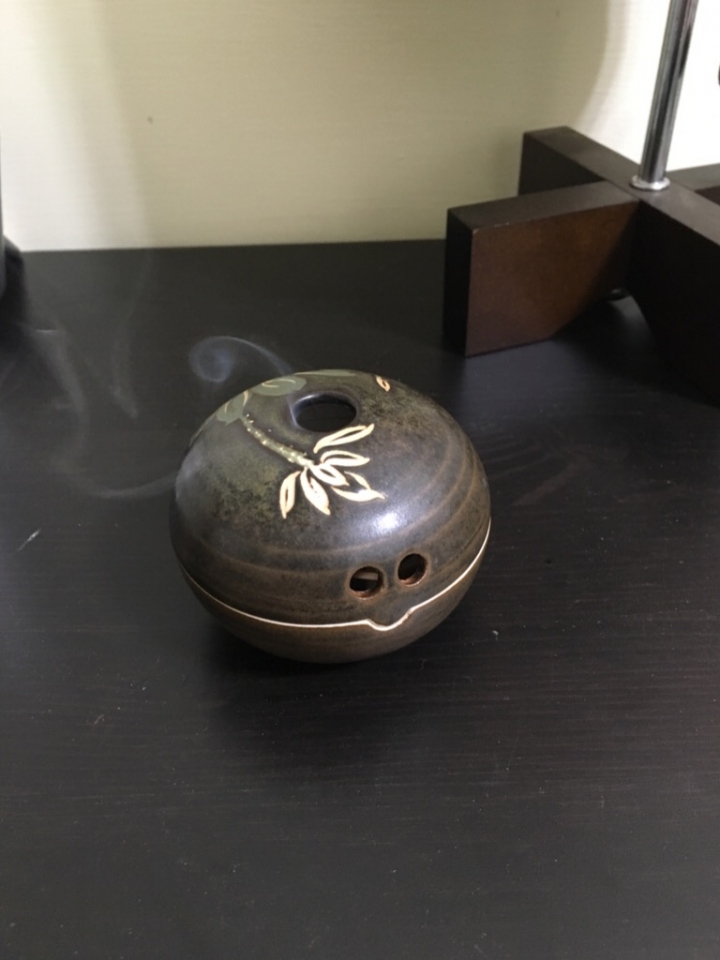 在建國花市發現的炊煙陶器