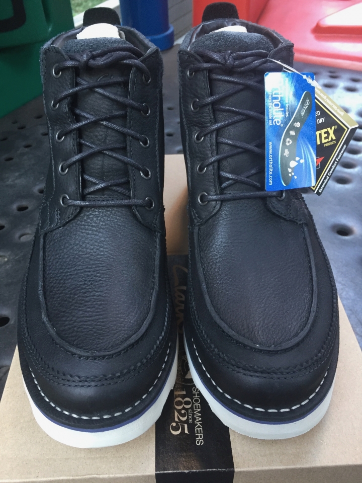 【開箱】 Clarks Korik Rise GTX GORE-TEX® 防水靴 分享