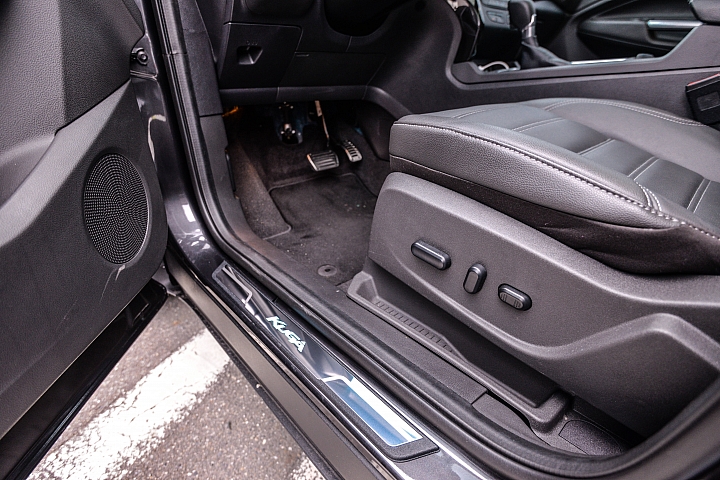 Kuga TDCi 7T 6000km 心得 (增加女王示範圖和油耗資訊)