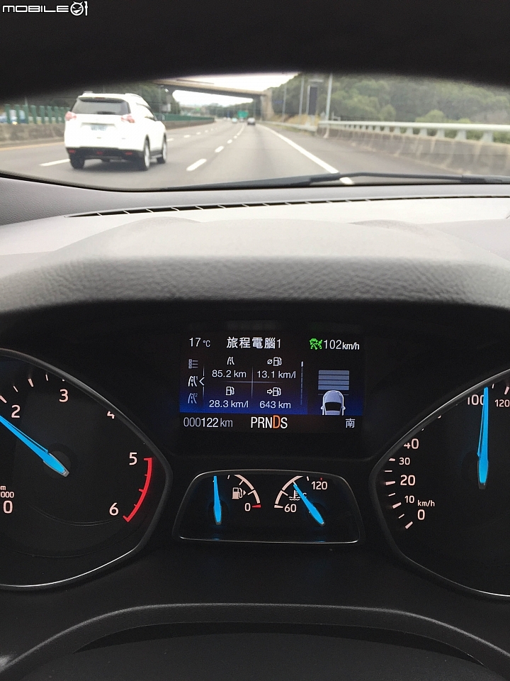 2017 KUGA 2.0 TDCI 黑色 開箱