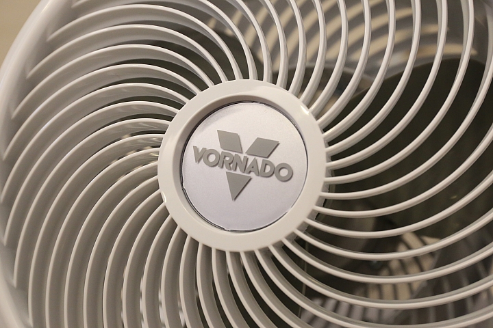Vornado 6303DC DC直流循環扇 開箱文 (美國訂購直送台灣)