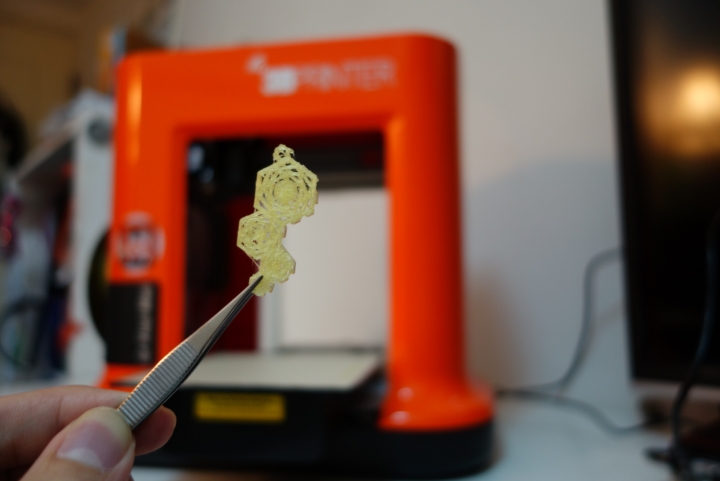【開箱】無線輕巧高CP值的好選擇！XYZprinting 的 da Vinci mini w 3D列印機！