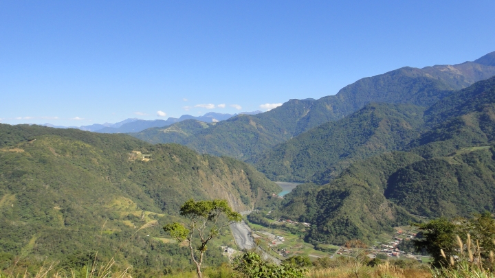 「神鵝瞎旅」之 武界林道 山碰壁