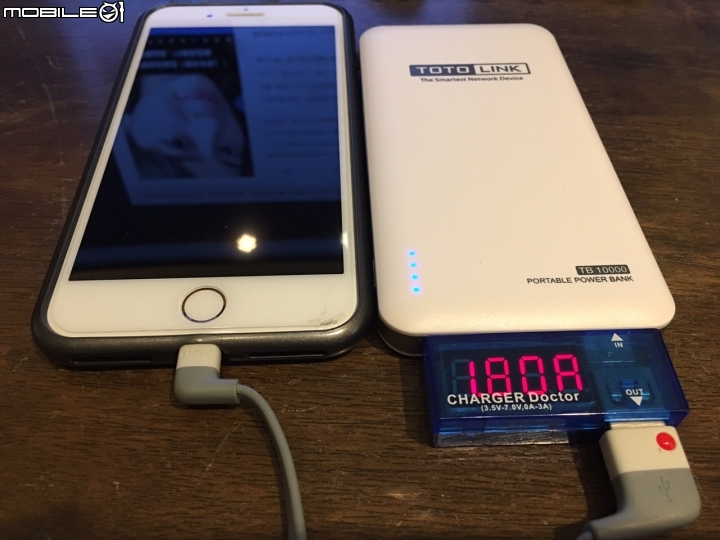 [簡易測試] 外出充電好夥伴，TOTO-LINK 超薄快充 TB10000 行動電源