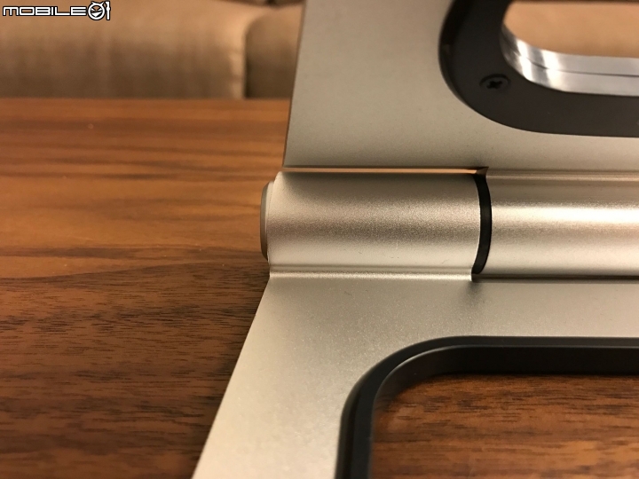 「開箱」Apex Stand 鋁合金折疊筆電架