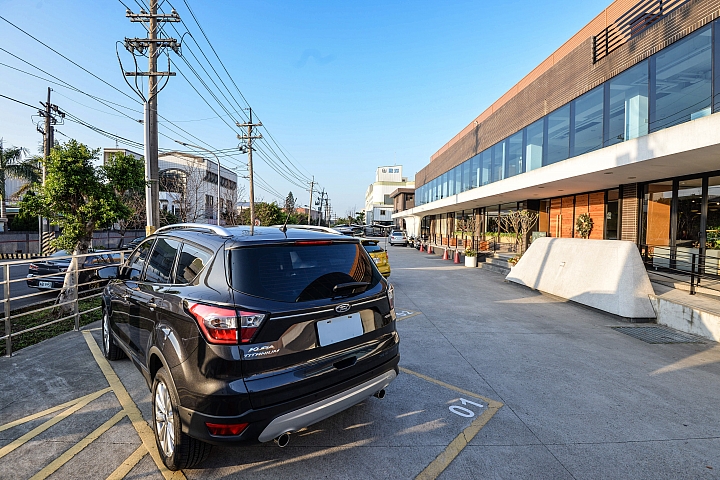 Kuga TDCi 7T 6000km 心得 (增加女王示範圖和油耗資訊)
