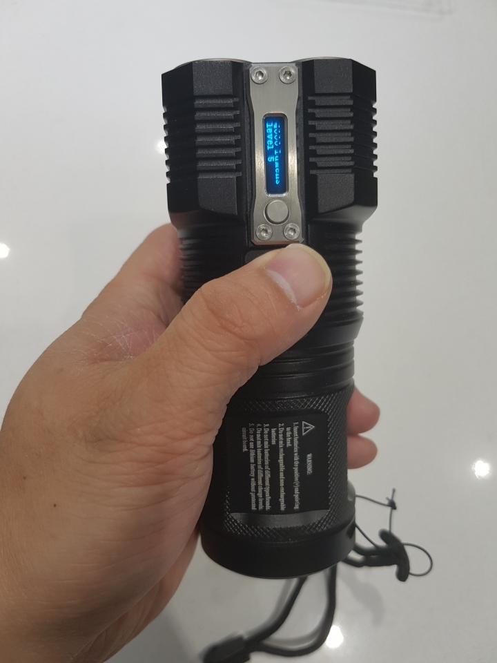 別人送我Nitecore TM26, 請問這支好嗎？有要人換嗎？