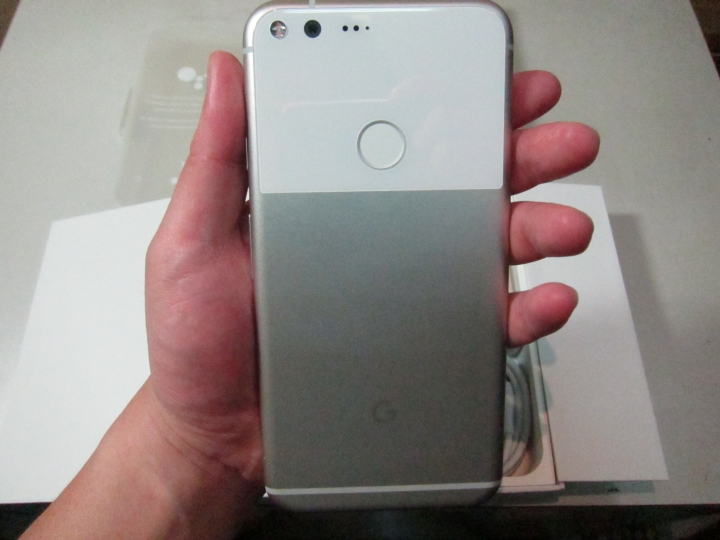 [開箱]Google Pixel XL 白色 32g 美國Google Play買的