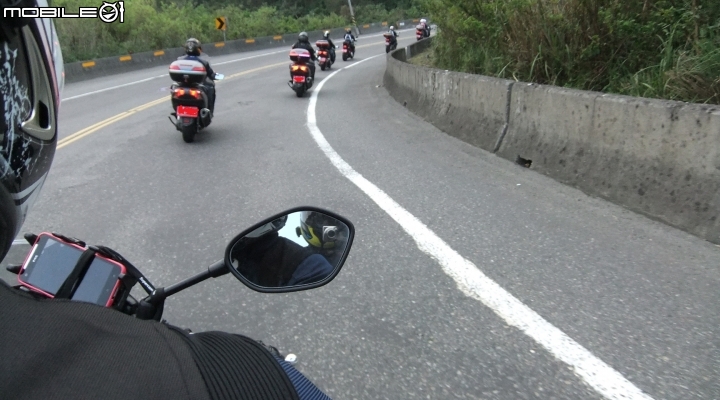 【簡易分享】低調的好夥伴-SUZUKI SFV Gladius 650