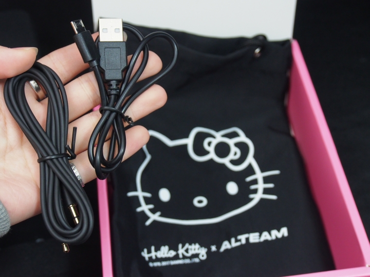  ALTEAM Hello Kitty 藍芽無線耳機 