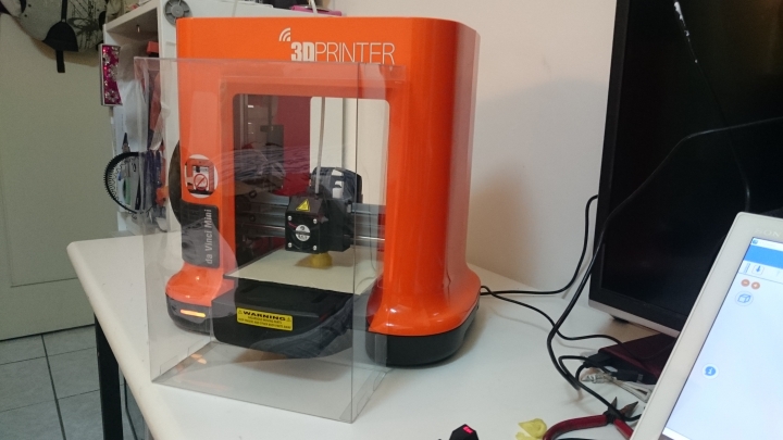 【開箱】無線輕巧高CP值的好選擇！XYZprinting 的 da Vinci mini w 3D列印機！
