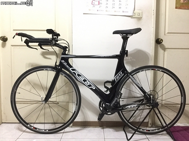 Colnago AC-R ULTEGRA 進化中....