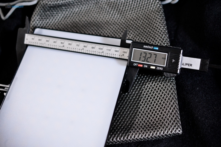 AIR之名 輕薄高亮度持續燈【YONGNUO YN-300 AIR】