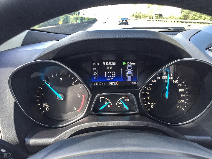 Kuga TDCi 7T 6000km 心得 (增加女王示範圖和油耗資訊)