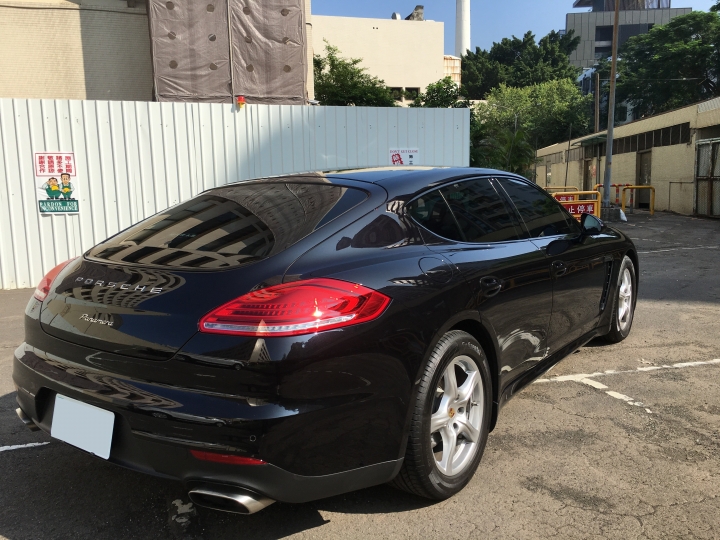 舊Panamera Edition (V6 3.6) vs 6GC (640i)