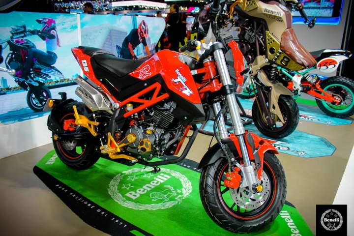 快上市了小檔車BENELLI NAKE-TNT135 國外改裝展