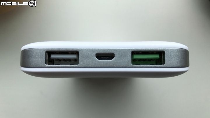 [簡易測試] 外出充電好夥伴，TOTO-LINK 超薄快充 TB10000 行動電源