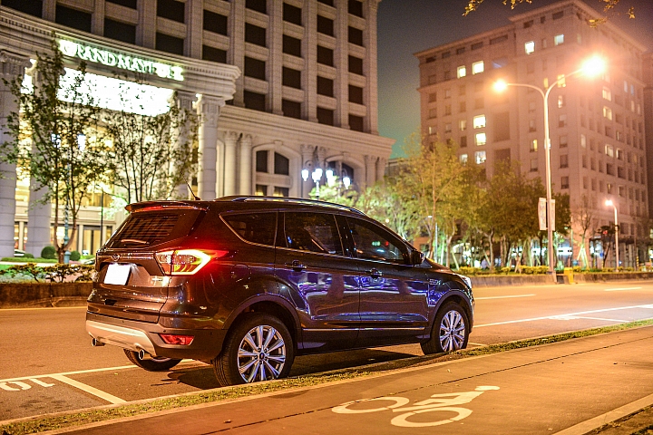 Kuga TDCi 7T 6000km 心得 (增加女王示範圖和油耗資訊)