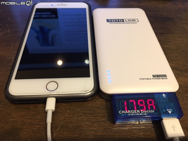 [簡易測試] 外出充電好夥伴，TOTO-LINK 超薄快充 TB10000 行動電源