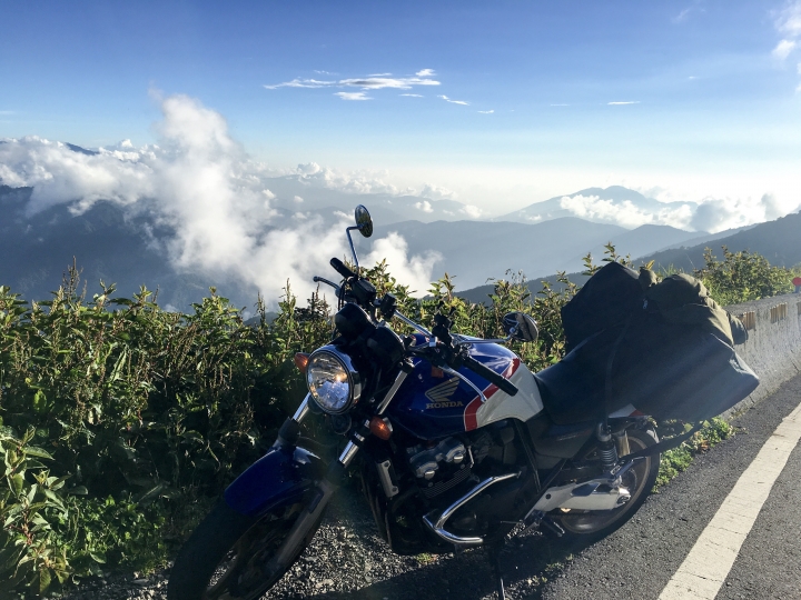CB400 合歡山露營趣