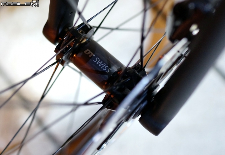 BMC RM02 6800版本（黑白色）