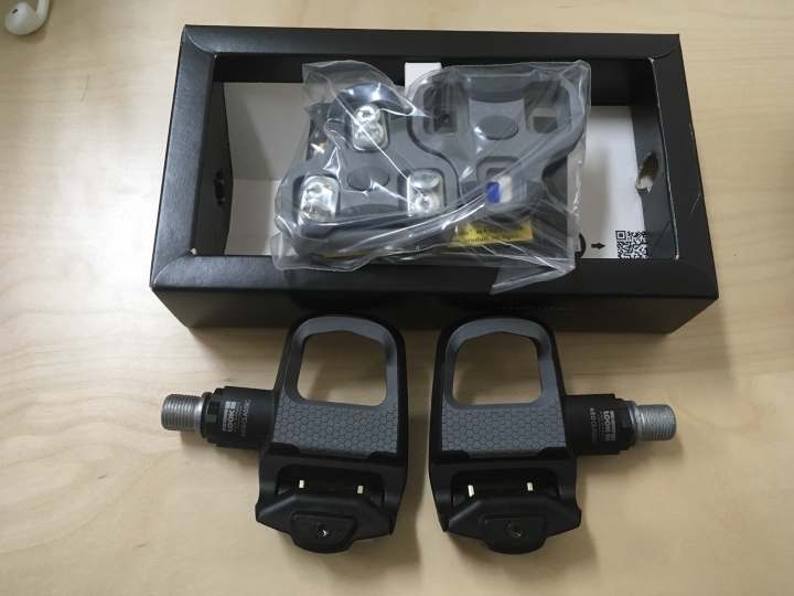 Look腳踏+Brooks坐墊3600有找