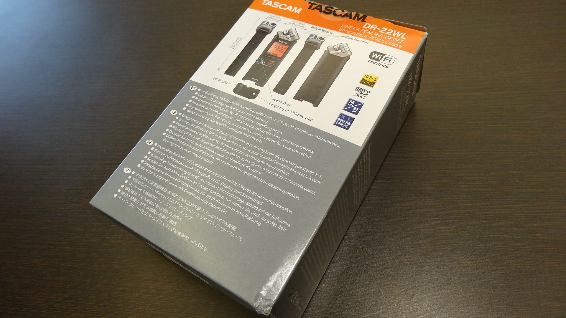 [開箱]TASCAM DR-22WL 線性PCM錄音機 (支援WIFI)