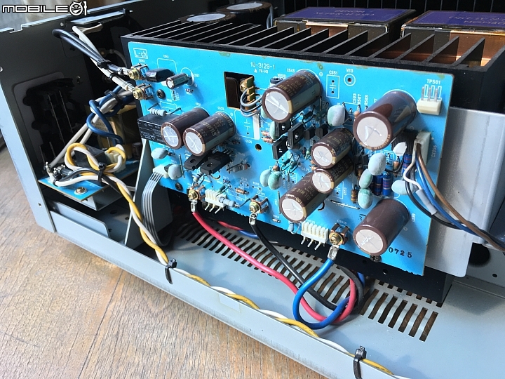 誰說二手老機沒好料之DENON PMA-2000IIIr開箱