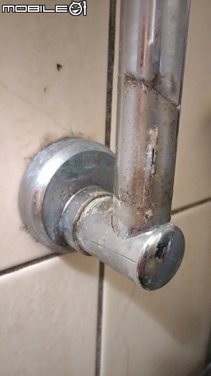 拆解蓮蓬頭升降桿