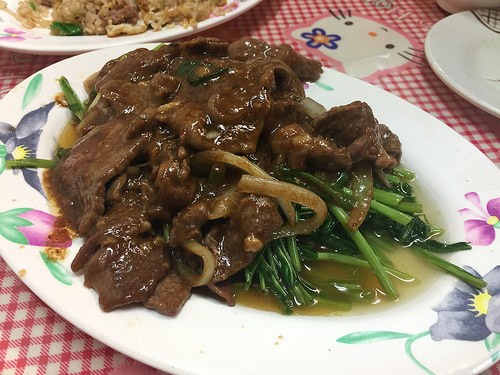 【食記】板橋江子翠站/大同街。大同口海鮮店~超平價快炒店