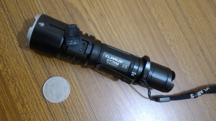品牌手電筒 KLARUS 凱瑞茲 XT11GT 開箱分享