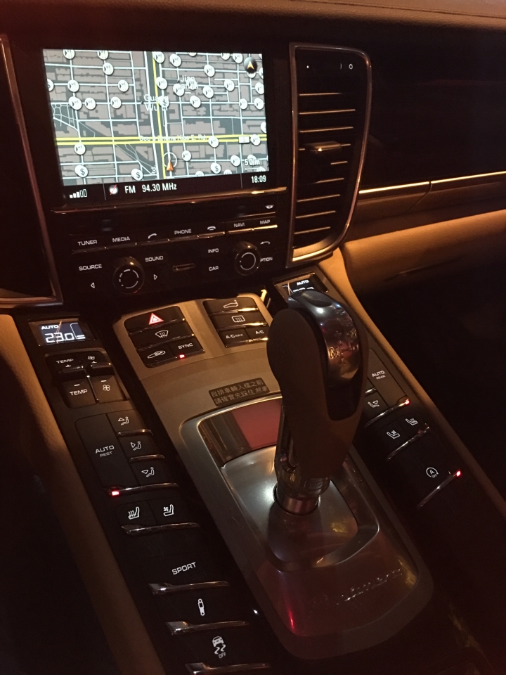 舊Panamera Edition (V6 3.6) vs 6GC (640i)
