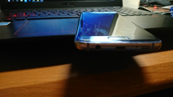 S7  EDGE保護貼氣泡問題