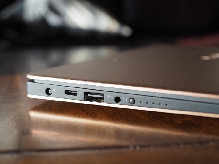[Dell XPS 13 9360] 不專業開箱文 13吋XPS追求完美的極限