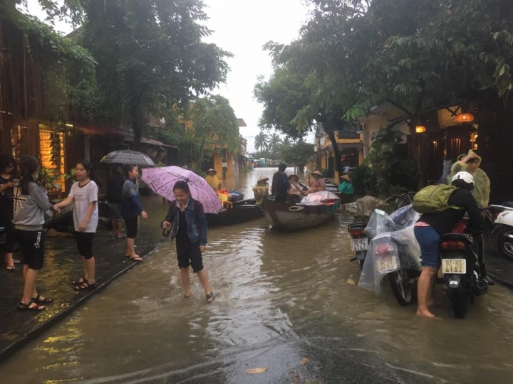 [遊記] 越南會安古鎮 泡在洪水裡的世界文化遺產