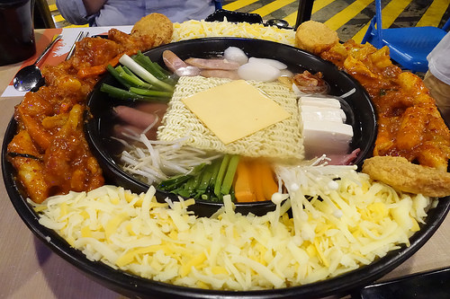 【食記】板橋捷運府中站。Omaya春川炒雞(板橋店)