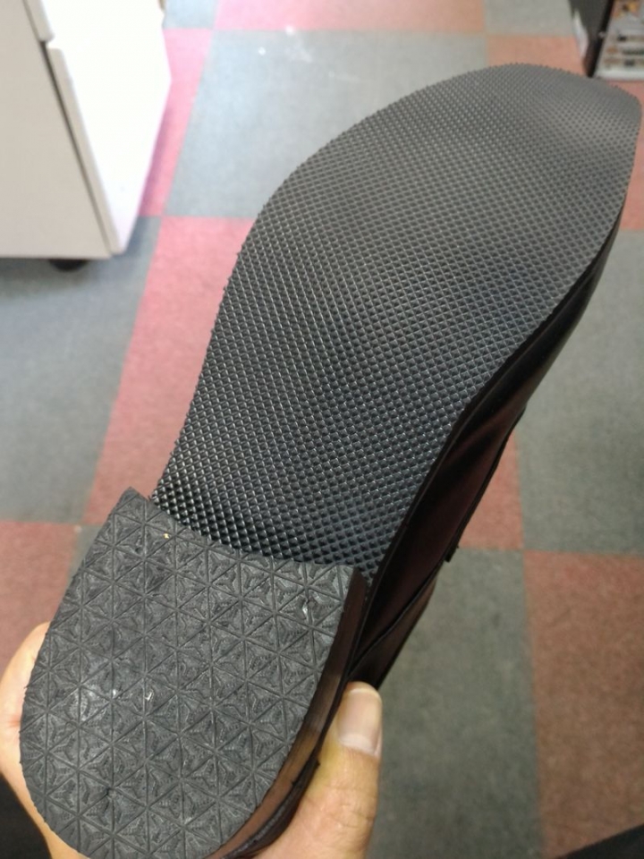 讓人不敢恭維的Waltz華爾滋皮鞋品質和售後服務 (補充後續維修)