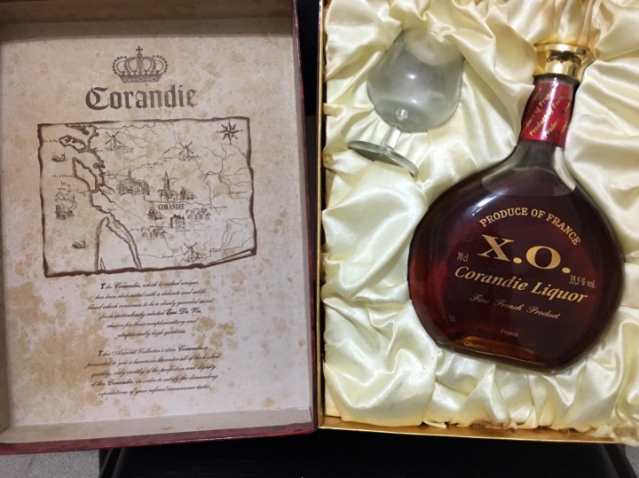 大掃除整理出來一堆沒看過的酒!求解(持續更新中