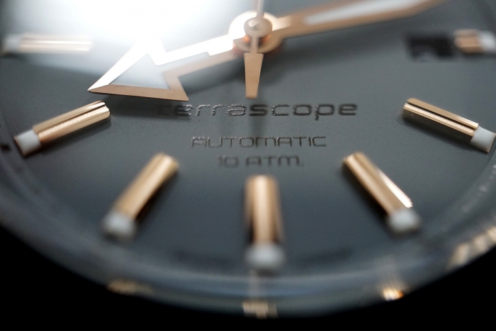 [開箱] JeanRichard-尚維沙-金針灰底Terrascope 腕錶