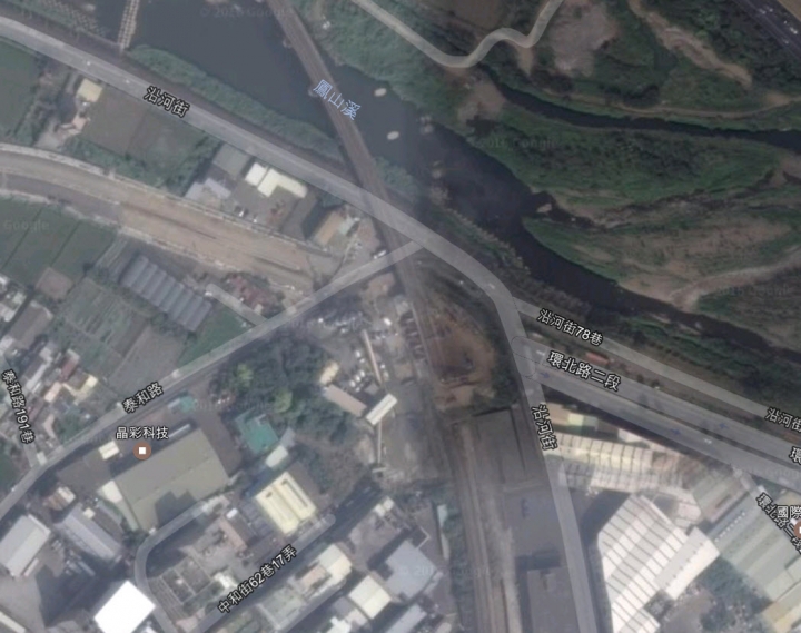 請問竹北環北路台鐵橋下的道路何時要通車？