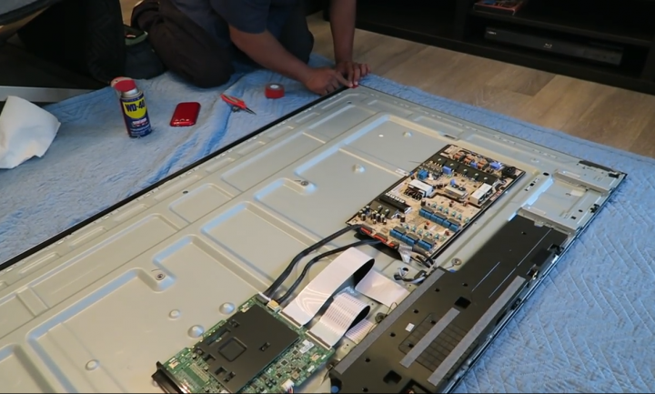 [已解決]DIY Samsung 55KS7000背板問題