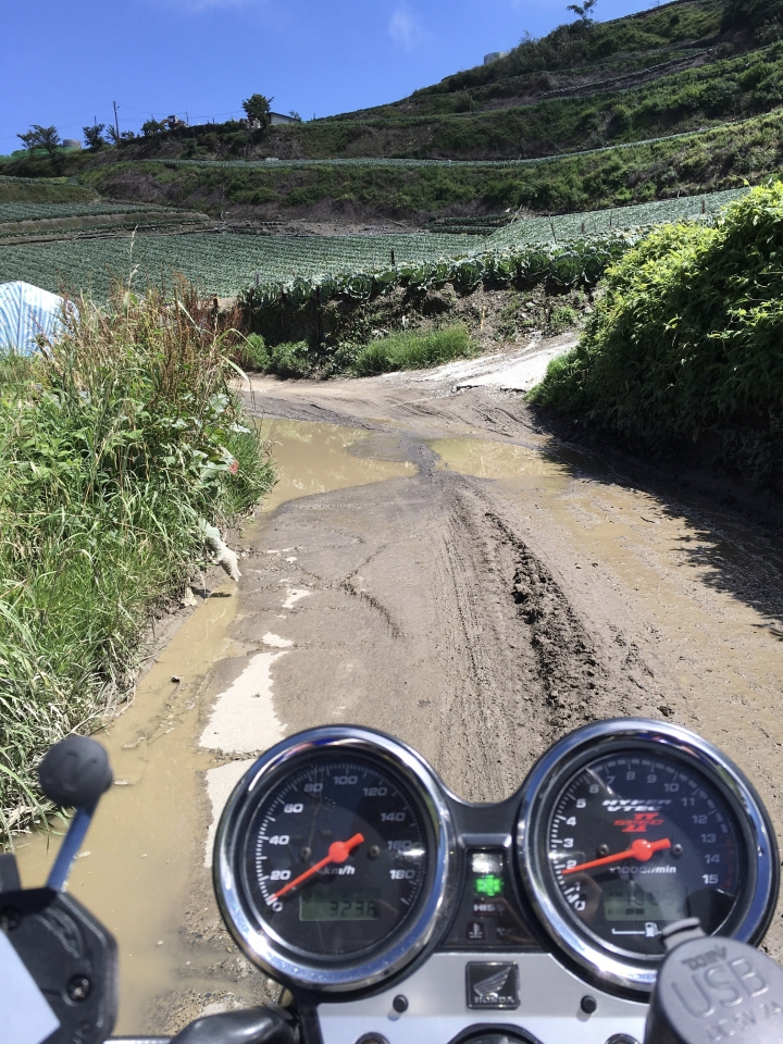 CB400 合歡山露營趣