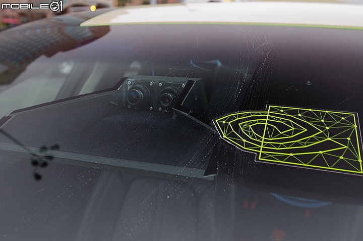 自動駕駛車上路在即 NVIDIA BB8與Audi自動駕駛車試乘